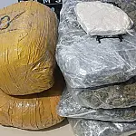 Passageira é presa com 4kg de skunk e cocaína em ônibus que seguia para Capital