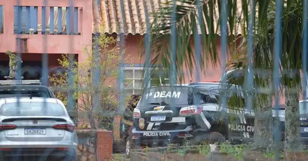 Polícia nega versão de defesa e investiga feminicídio em morte de fisioterapeuta