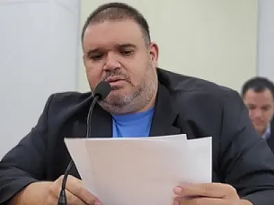 Jovan pede reforço médico e odontológico em duas unidades de saúde da cidade
