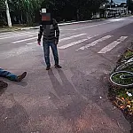 Ciclista é atropelado por carro boliviano em Corumbá