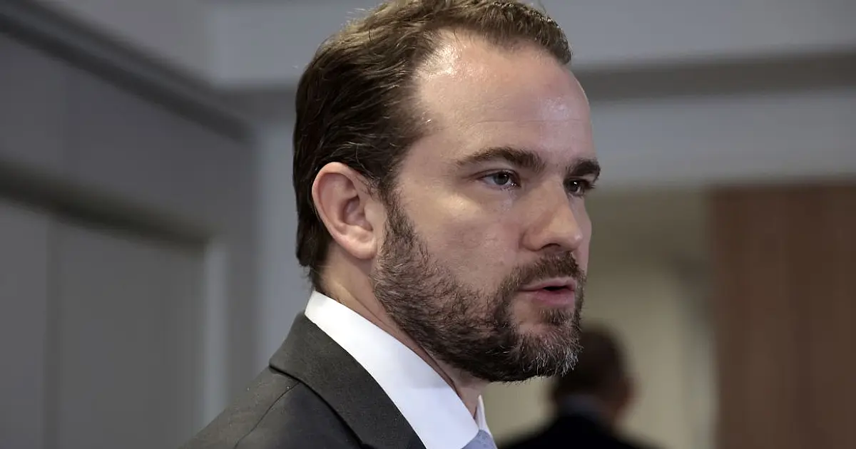 Novo Desenrola já beneficiou 6 milhões de pessoas, diz Dario Durigan