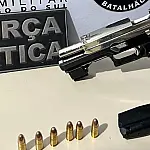 Força Tática intercepta caminhonete e apreende arma de uso restrito