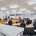 Câmara derruba dois vetos totais do Executivo sobre transporte e vagas de trabalho