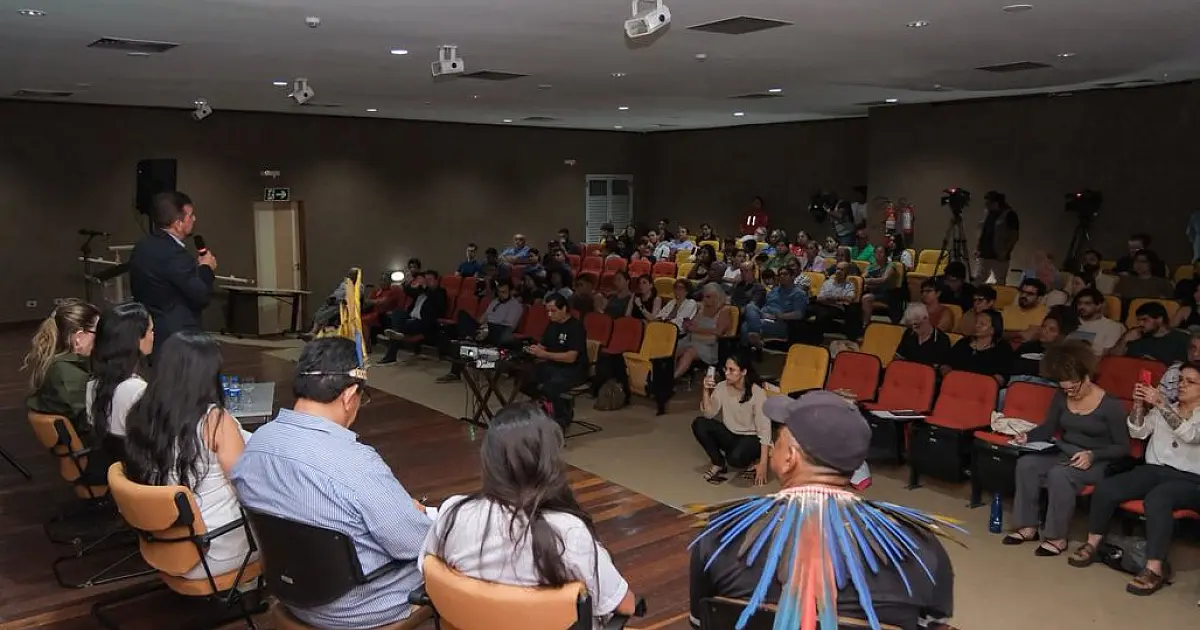 Debate em Corumbá reúne críticas à concessão da Hidrovia do Paraguai