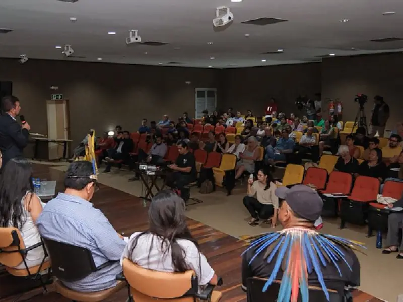 Debate em Corumbá reúne críticas à concessão da Hidrovia do Paraguai