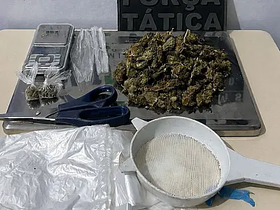 Força Tática desarticula ponto de venda de drogas no Padre Ernesto Sassida