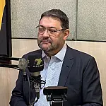 Fiems critica redução de jornada e defende flexibilização laboral