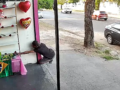PM age rápido e prende homem a 300 metros de loja furtada em Corumbá