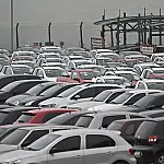 Venda de veículos novos no país sobe 15% até maio