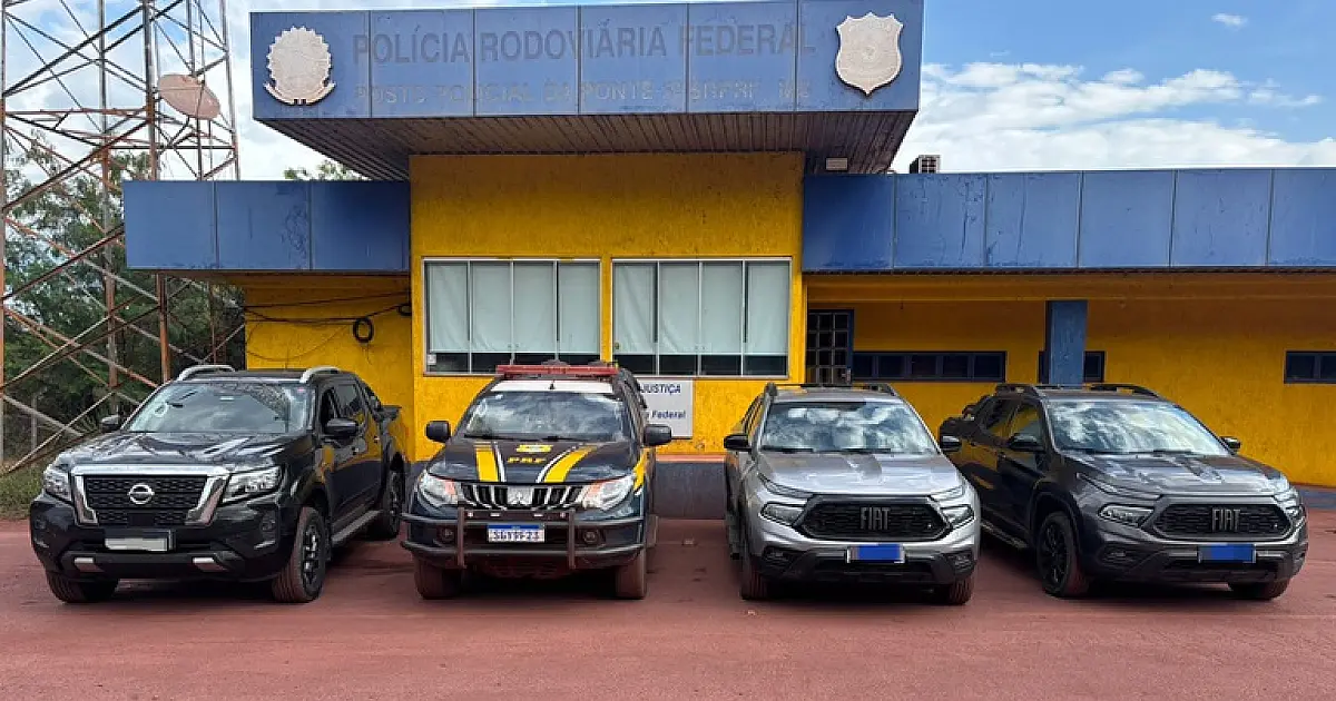 PRF intercepta comboio de luxo na BR-262 em Corumbá